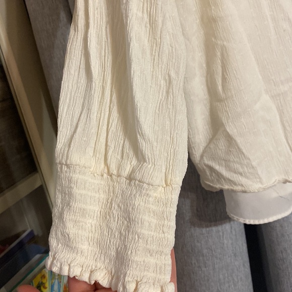 White Peasant Top - Picture 2 of 4